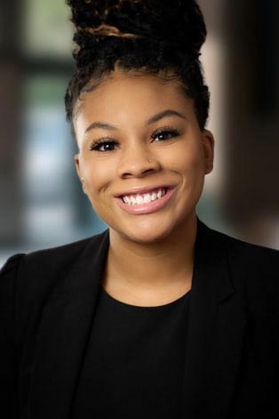 Janelle E. Thompson